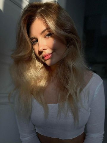 Яна